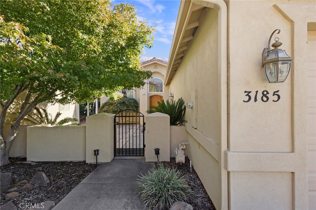 3185 Via Casita Place Property Photo 1