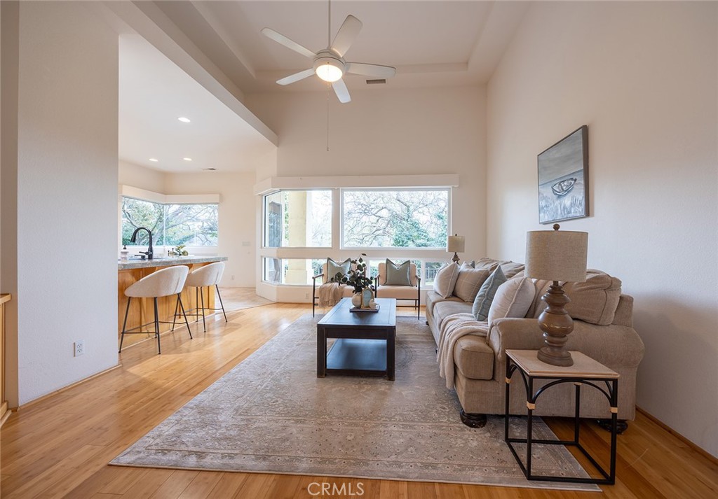 3185 Via Casita Place Property Photo 11