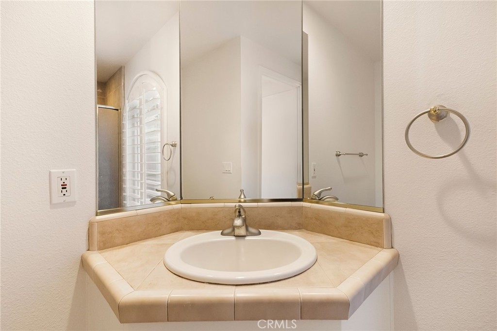 3185 Via Casita Place Property Photo 43