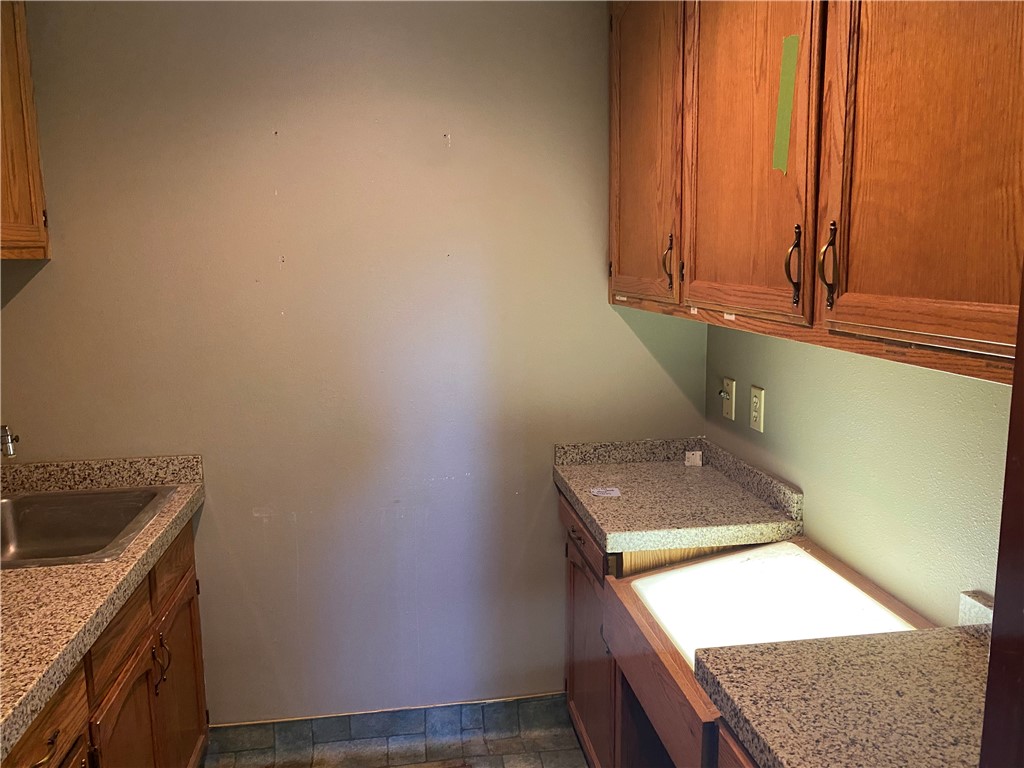 6161 Clark Road 8 Property Photo 19