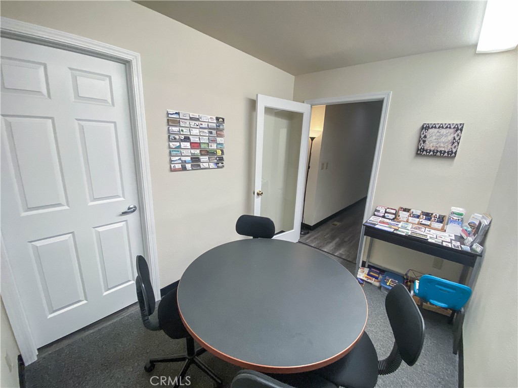 6141 Center Street Property Photo 14