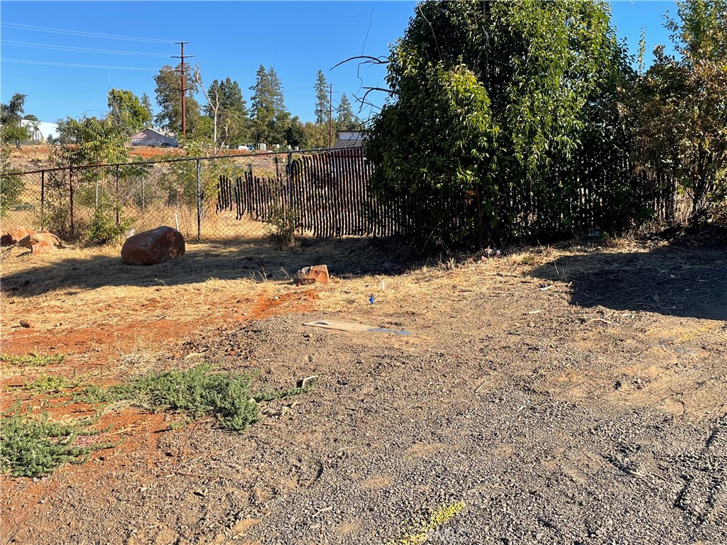 5595 Sierra Park Drive Property Photo 3