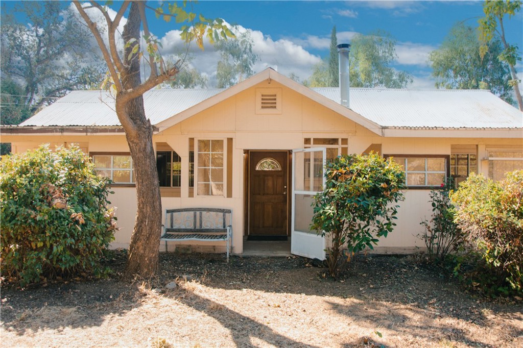 20176 Alexander Avenue Property Photo