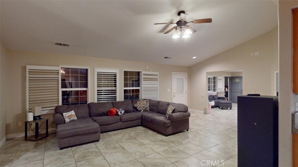 6 Avery Court Property Photo 29