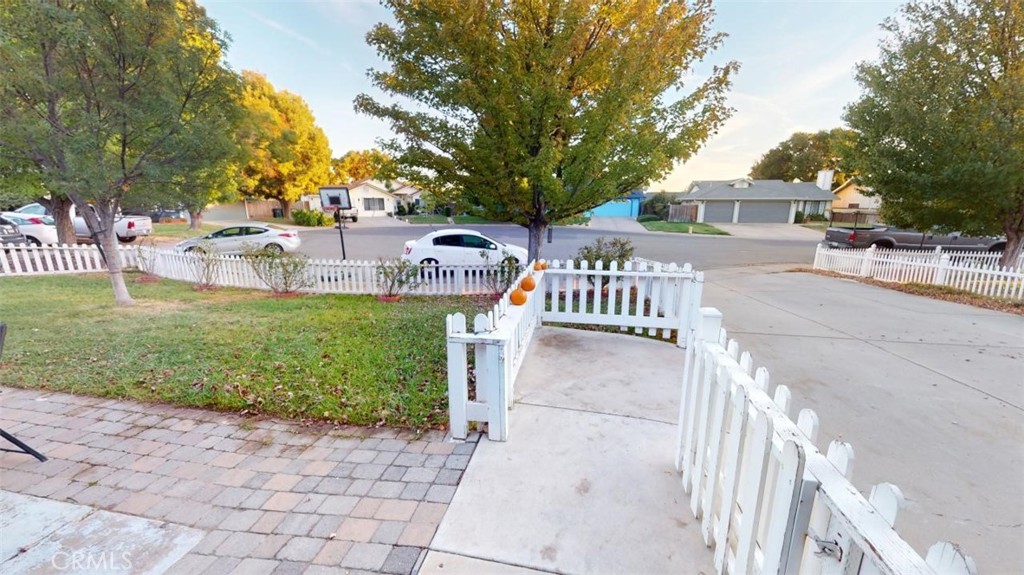 6 Avery Court Property Photo 38