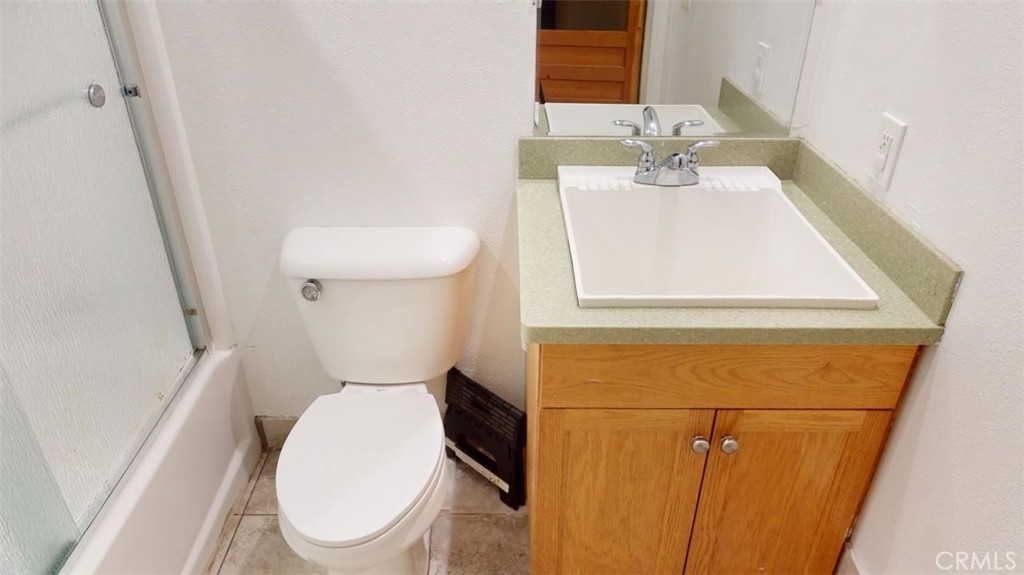 6 Avery Court Property Photo 48