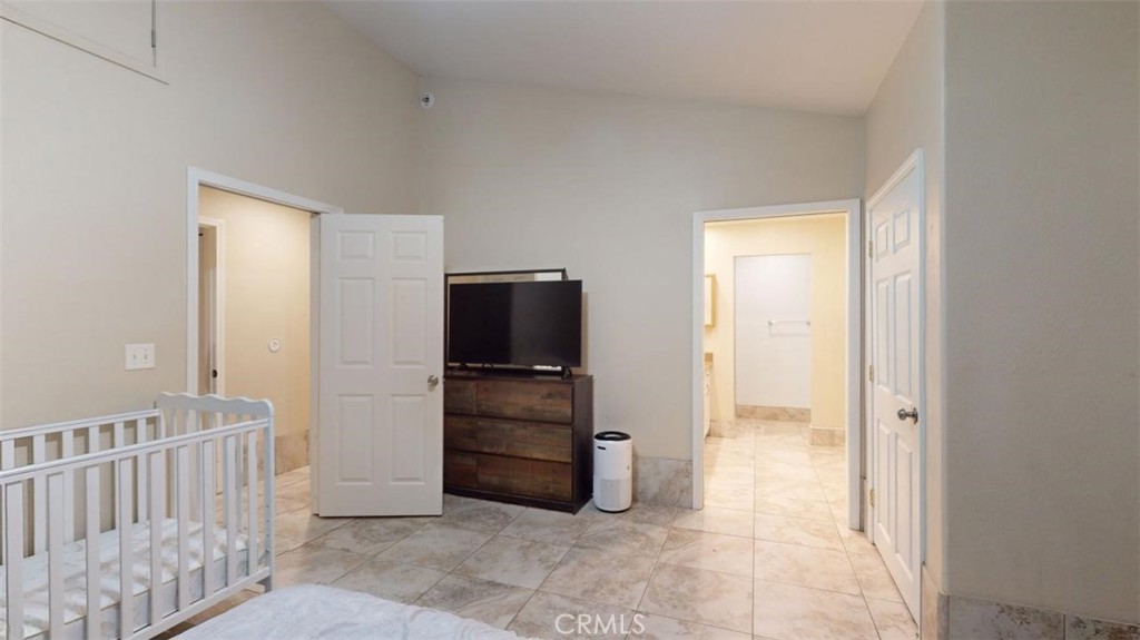 6 Avery Court Property Photo 49