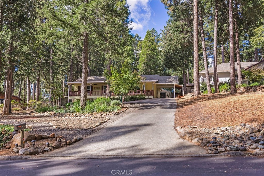 14331 Troy Way Property Photo 4