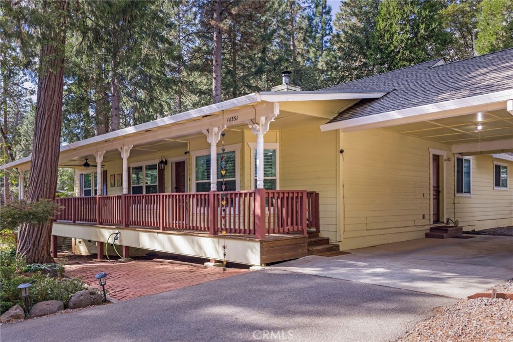 14331 Troy Way Property Photo 7