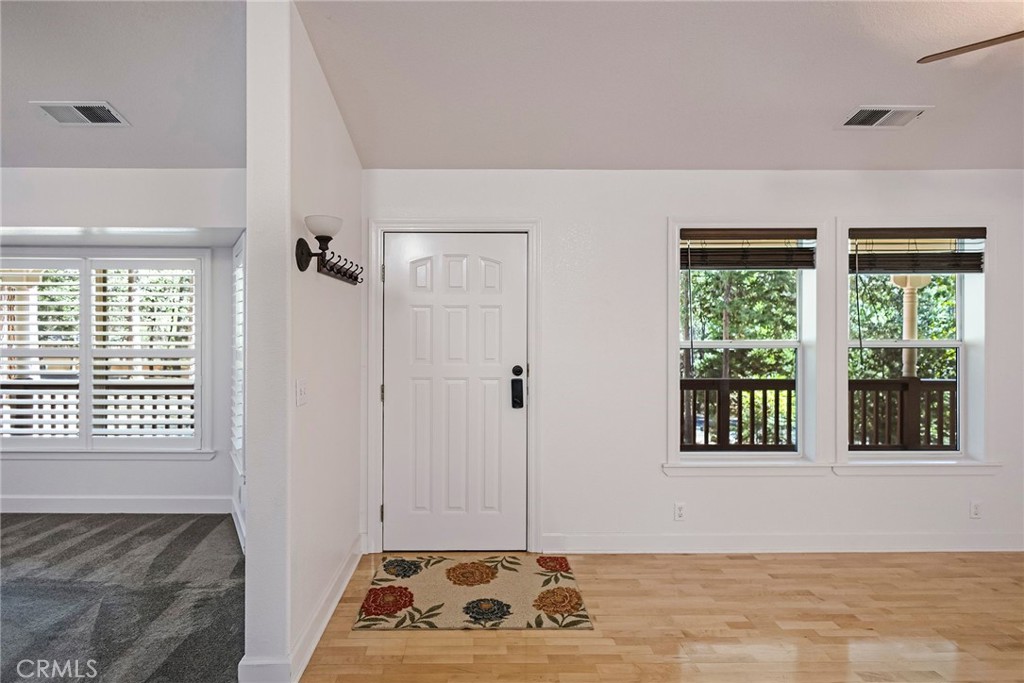 14331 Troy Way Property Photo 10