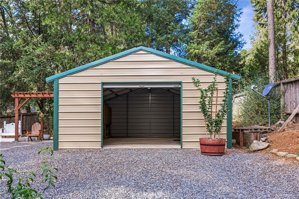 14331 Troy Way Property Photo 49