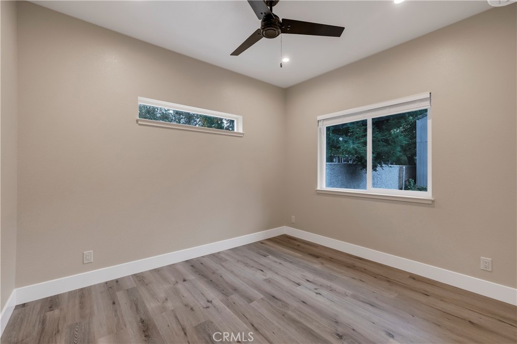 1122 Stewart Avenue Property Photo 12