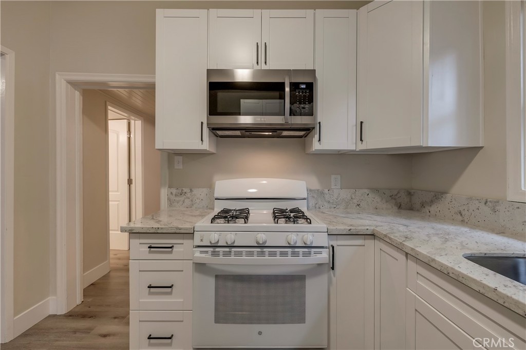 1122 Stewart Avenue Property Photo 18