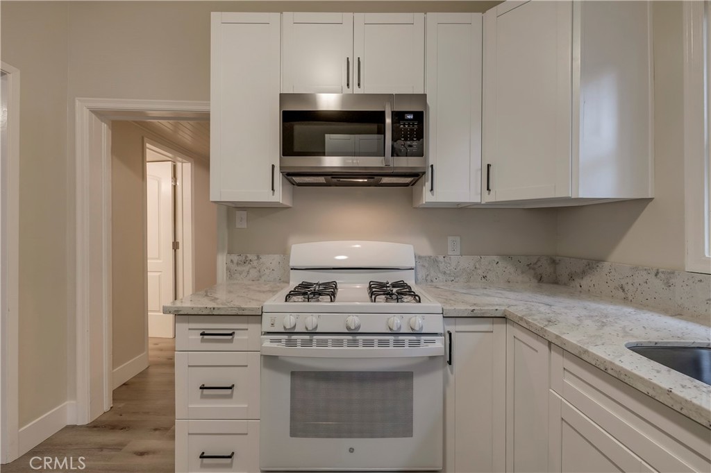 1122 Stewart Avenue Property Photo 18