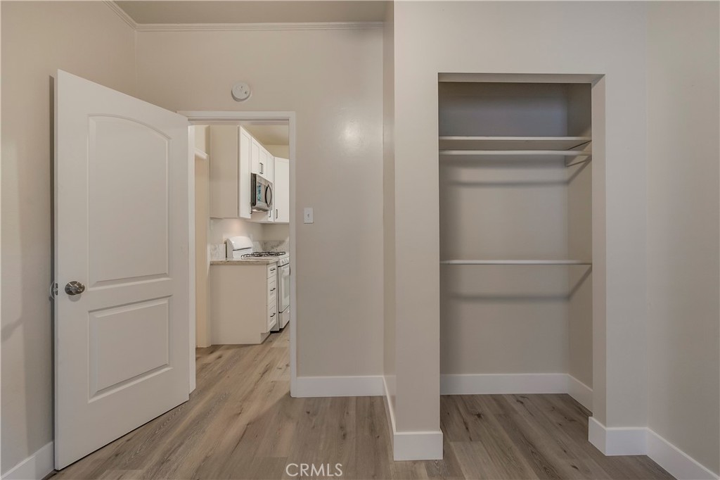 1122 Stewart Avenue Property Photo 23