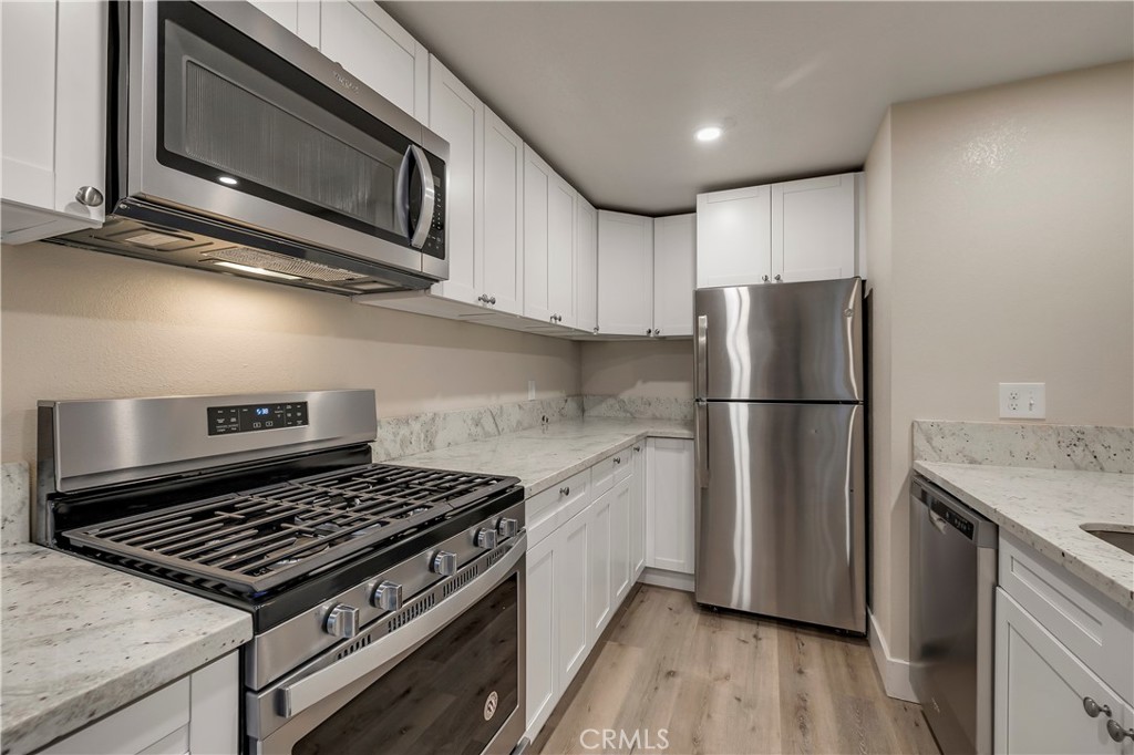 1122 Stewart Avenue Property Photo 36