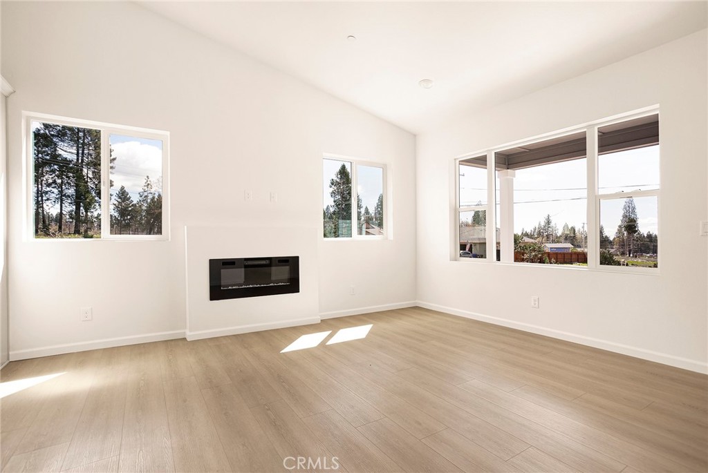 13990 Pineland Circle Property Photo 13