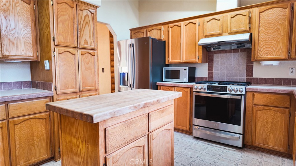 112 Bledsoe Court Property Photo 16