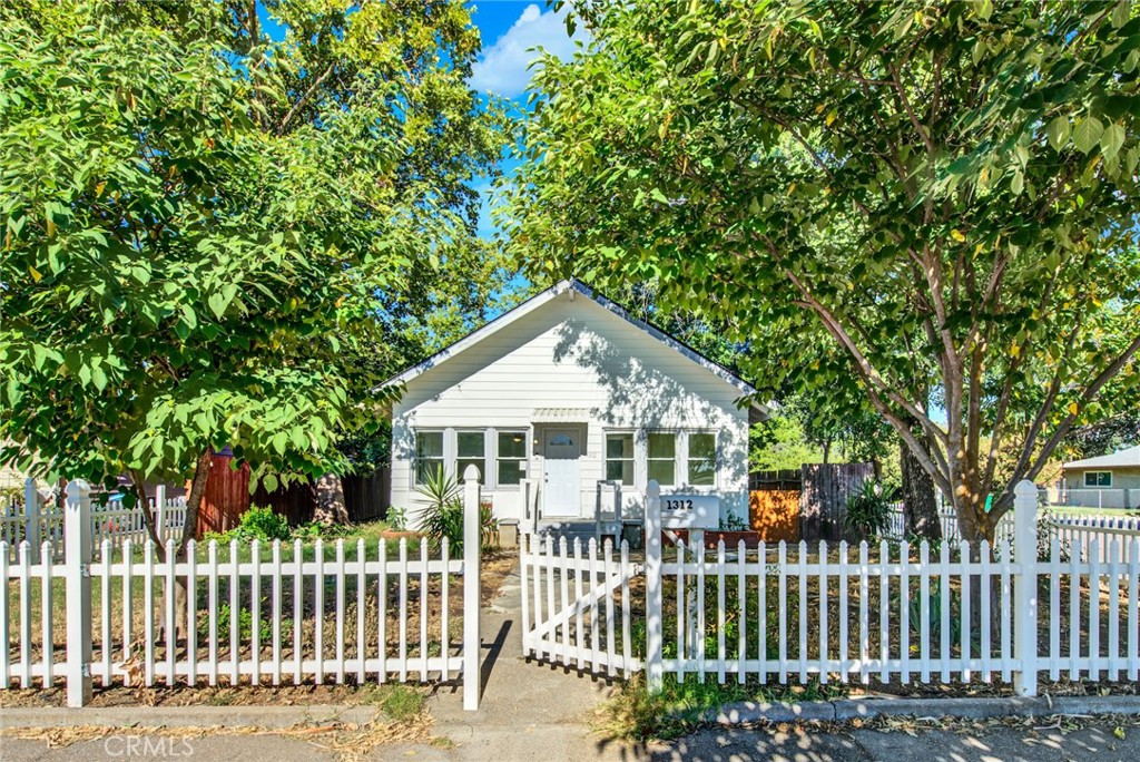 1312 4th Property Photo 1