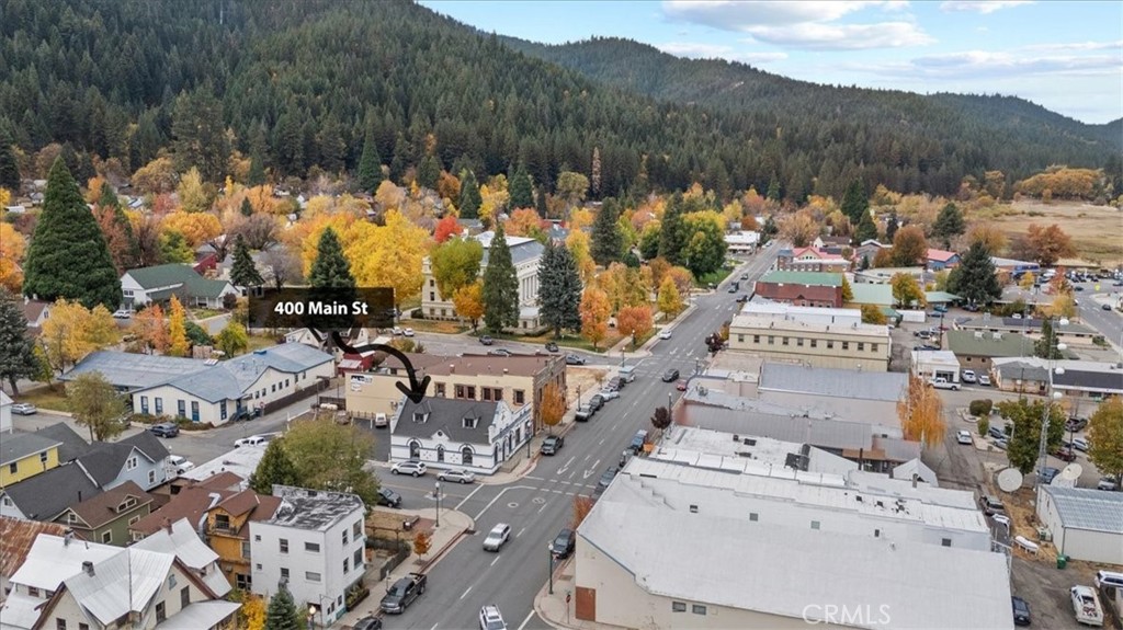 400 Main Street Property Photo 43