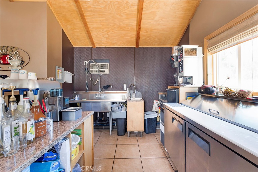 11865 State Highway 70 Property Photo 6