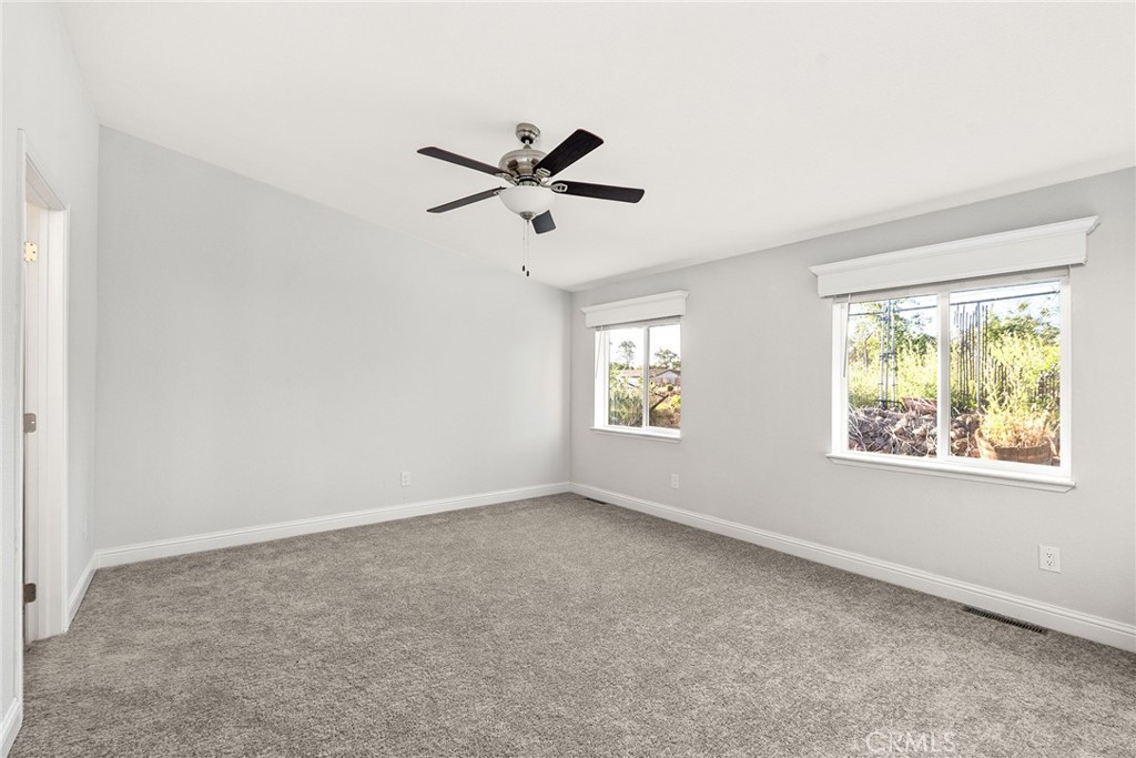511 Montgomery Property Photo 9