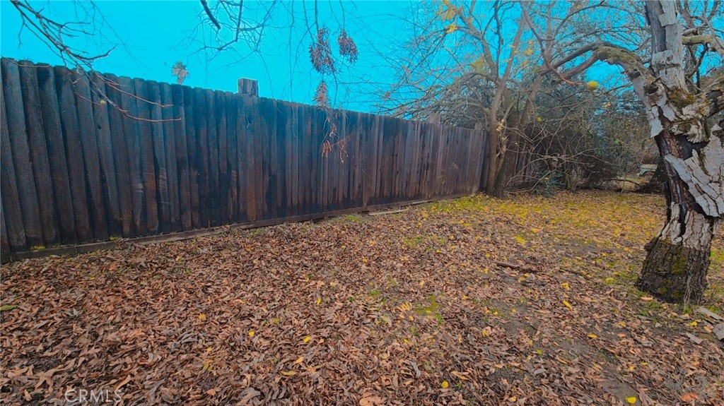 9781 Richards Road Property Photo 4