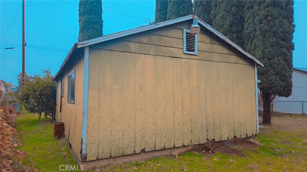 9781 Richards Road Property Photo 10