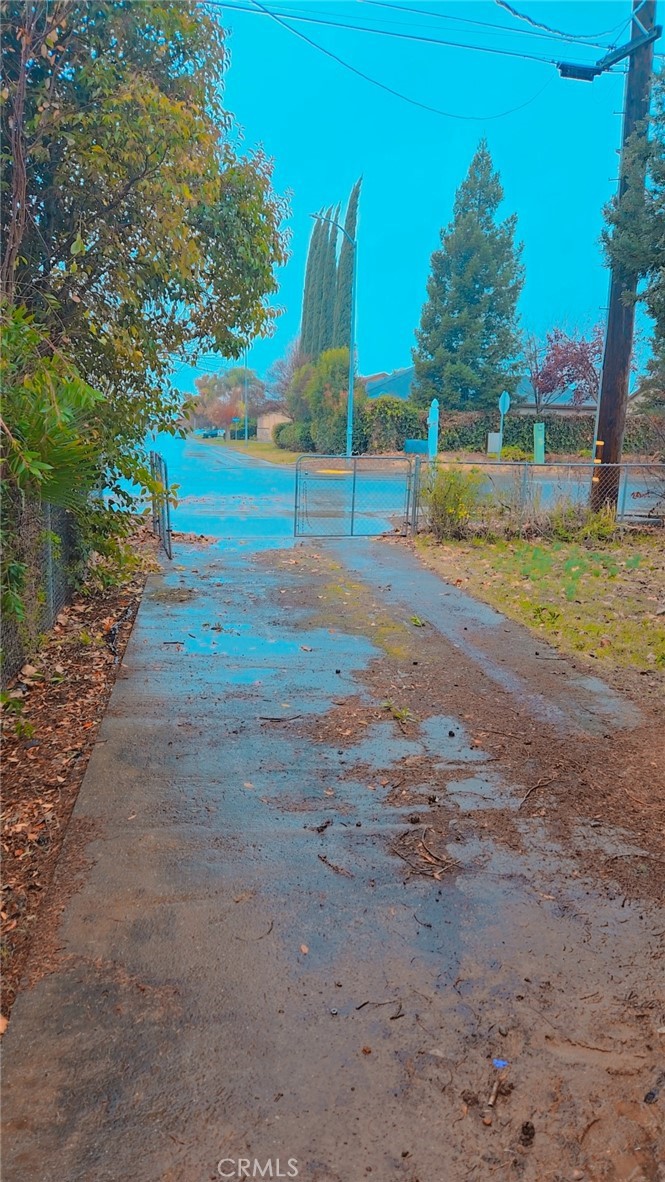 9781 Richards Road Property Photo 22