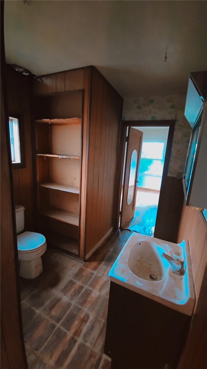 9781 Richards Road Property Photo 28