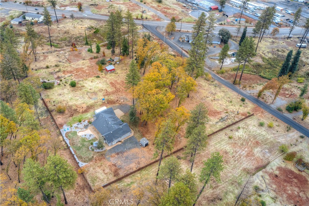 1001 Thomasson Lane Property Photo 11
