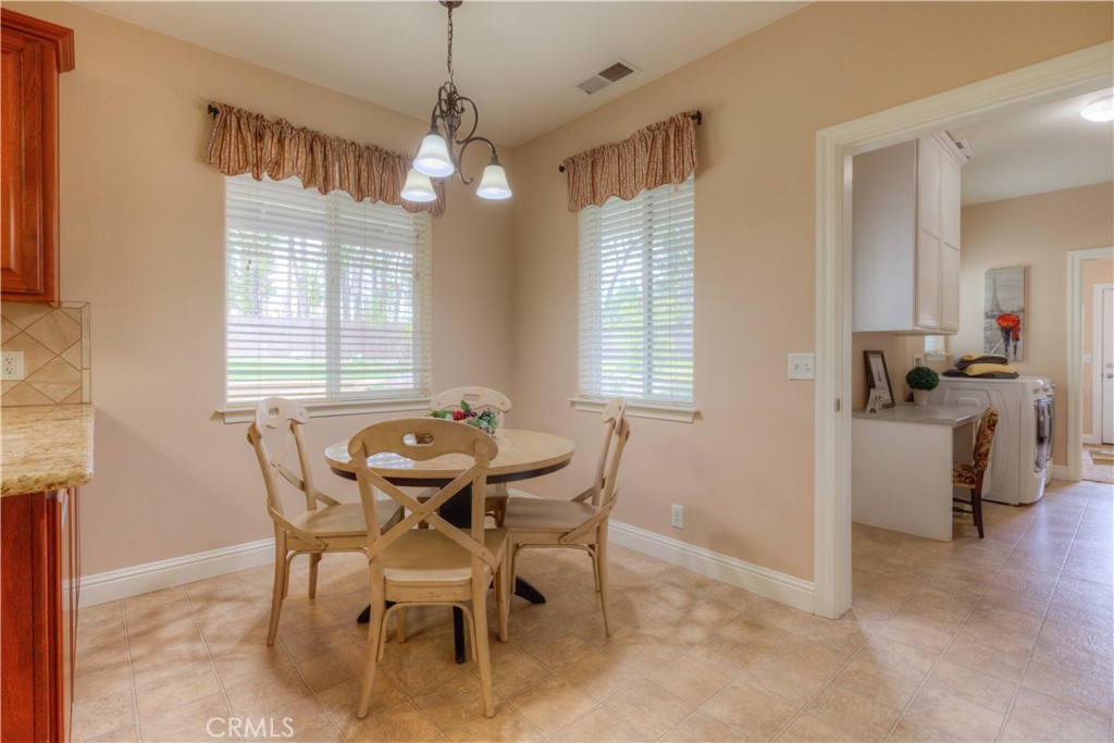 1001 Thomasson Lane Property Photo 33