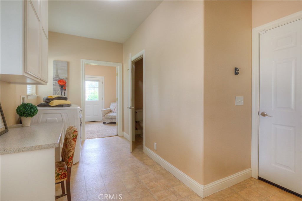 1001 Thomasson Lane Property Photo 35