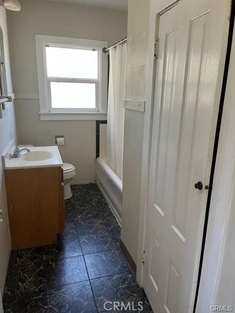 454 E 8th Street Property Photo 19