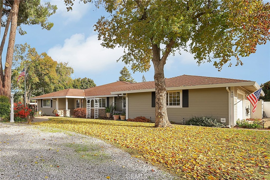450 Harding Road Property Photo