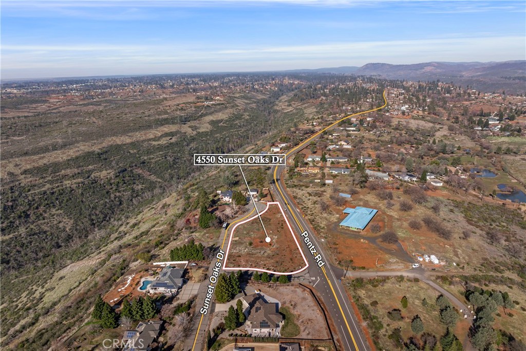 4550 Sunset Oaks Drive Property Photo 8