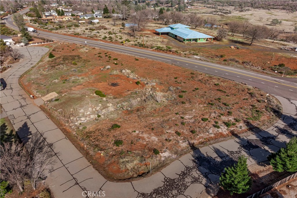 4550 Sunset Oaks Drive Property Photo 15