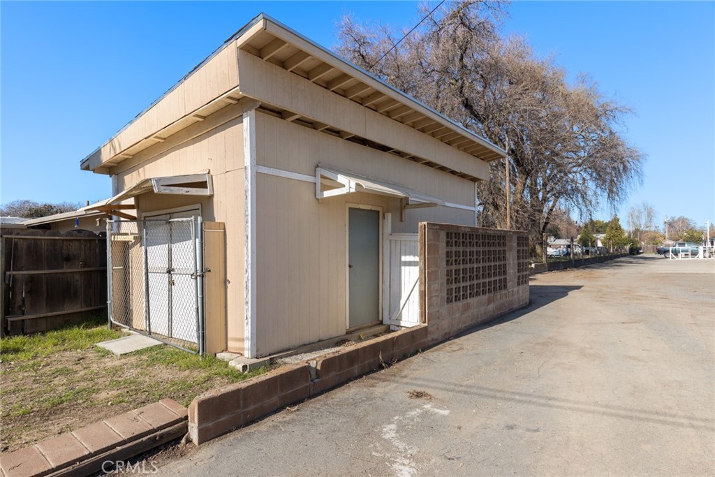 1316 State Highway 99 Property Photo 17