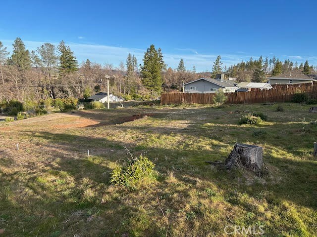 300 Redbud Drive Property Photo 4