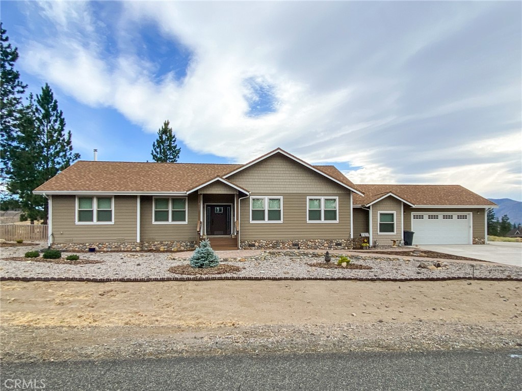 Weed Real Estate Listings Main Image