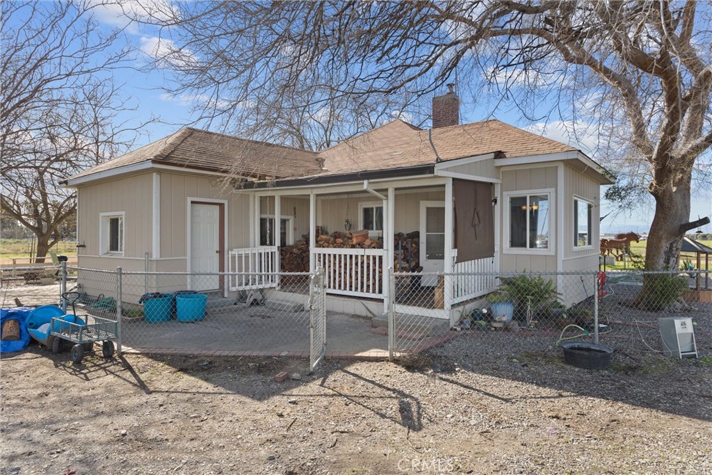 4280 County Road N Property Photo 5