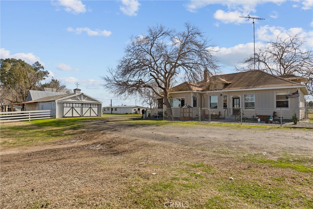 4280 County Road N Property Photo 6