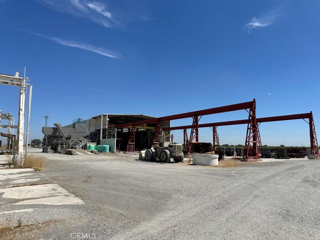 7210 State Highway 32 Property Photo 2