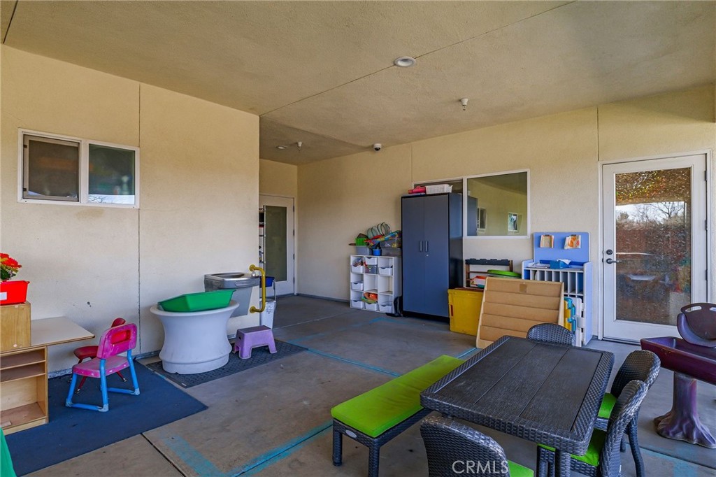 186 E Fig Lane Property Photo 44