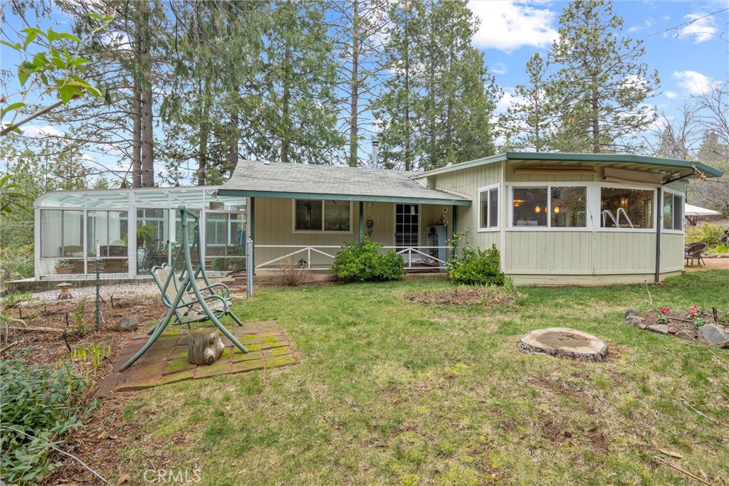 4865 Schott Road Property Photo
