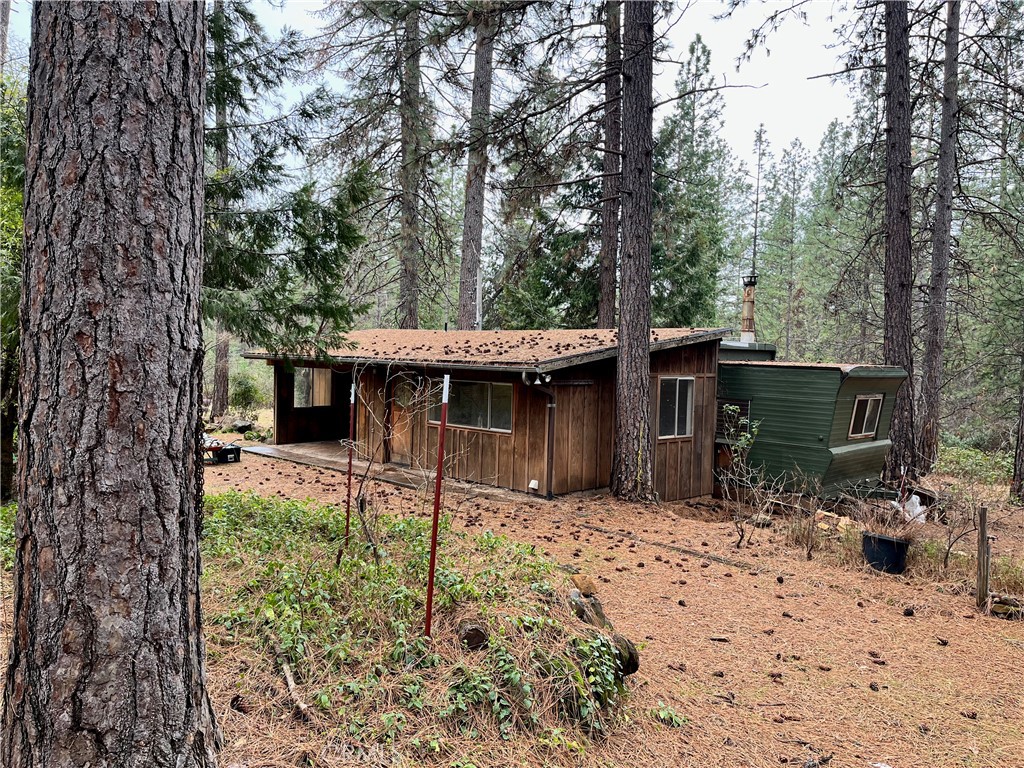 15184 Siwini Road Property Photo
