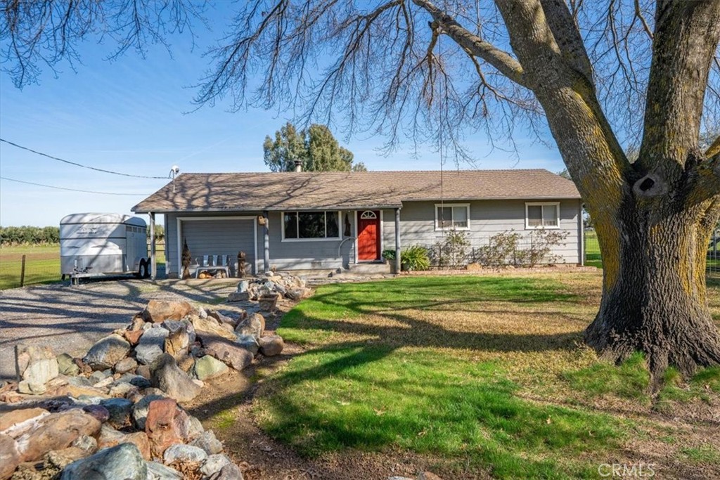 3364 Columbia Ave Property Photo