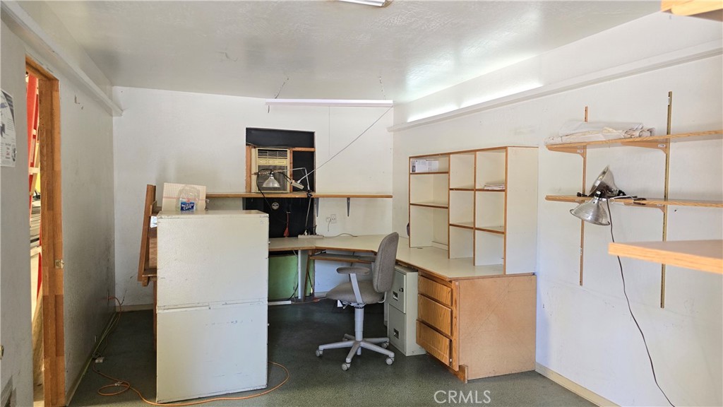 6443 Hollywood Road Property Photo 4