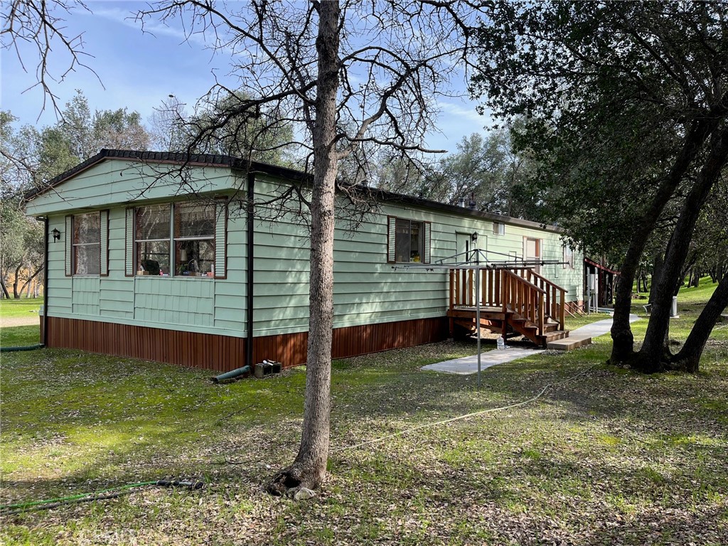 18640 Farris Street Property Photo