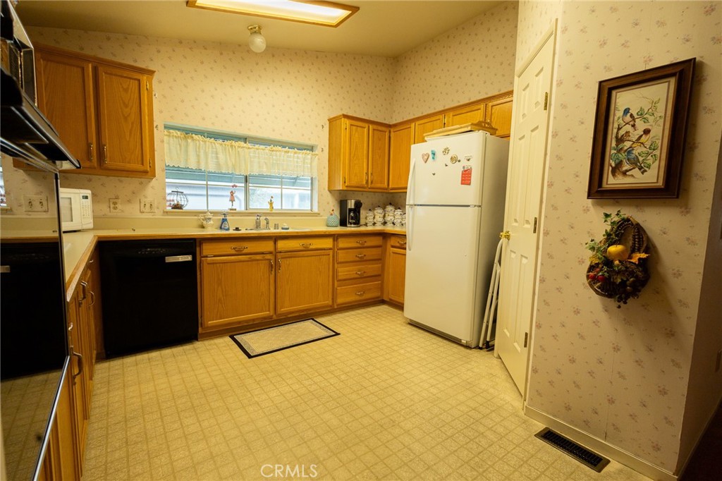 2050 Springfield Drive 210 Property Photo